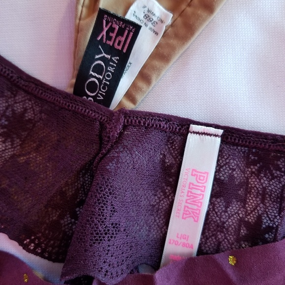 Victoria's Secret Bra w/panty - Picture 6 of 7
